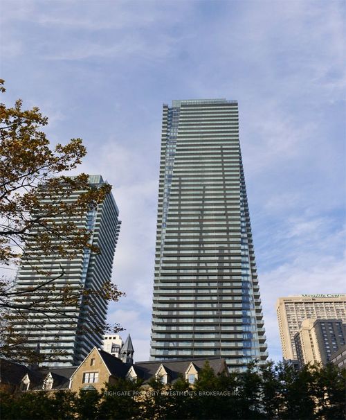 lph05-1080 Bay St, Toronto, ON, M5S0A5 | Card Image