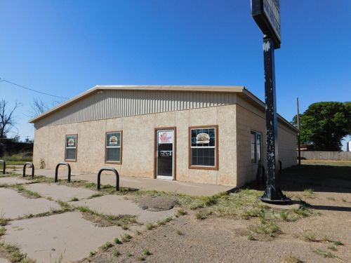 203 W 1st St, Edmonson, TX, 79032 | Card Image