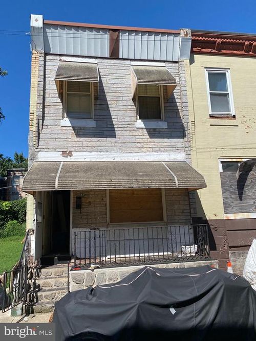 2442 N Garnet St, PHILADELPHIA, PA, 19132-3725 | Card Image