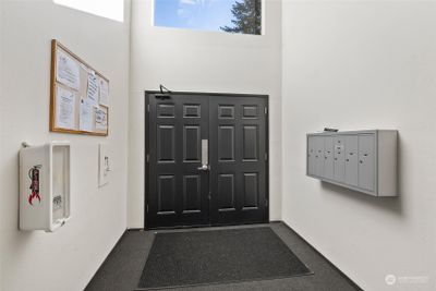 E5 - 8609 Zircon Drive Sw, Condo with 2 bedrooms, 1 bathrooms and 1 parking in Lakewood WA | Image 2