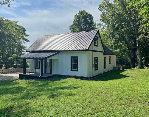 305 E Jefferson St, Edwardsport, IN, 47528-5402 | Card Image