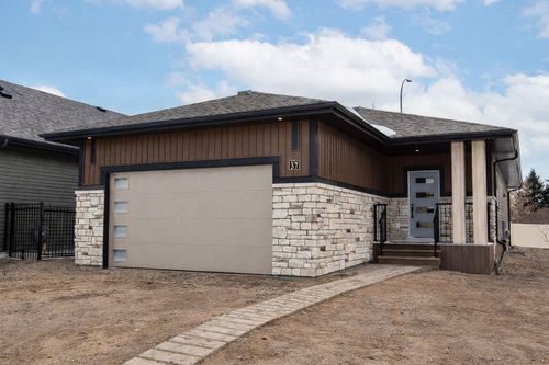 37 Terra Close, Red Deer, AB, T4P0T7 | Card Image