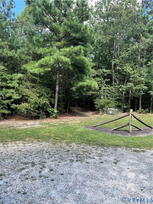 Lot 4 Pine Knoll Trail, King William, VA, 23086 | Card Image