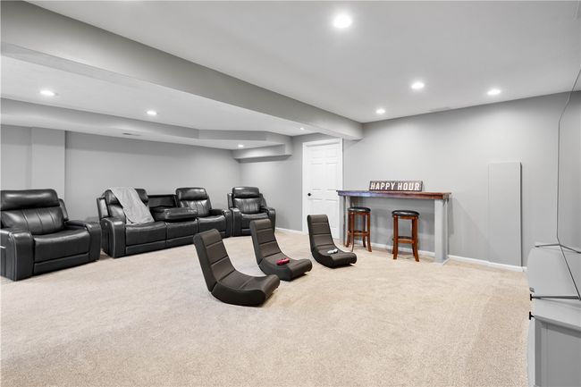 204 Elmhurst Cir, House other with 4 bedrooms, 4 bathrooms and 2 parking in Cranberry Township PA | Image 30