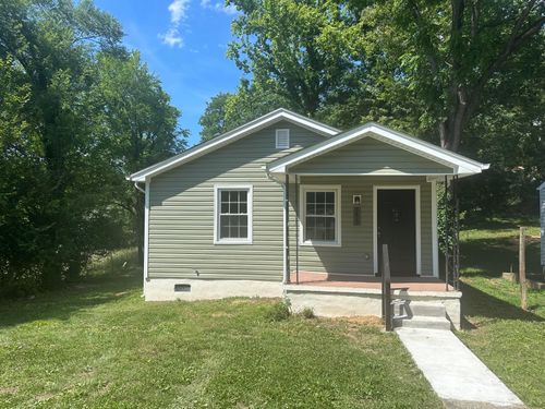 3819 Virginia Ave Nw, Roanoke, VA, 24017-2723 | Card Image
