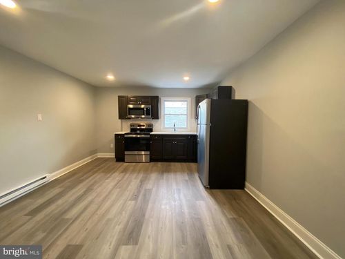 apt-2r-21 E Price St, PHILADELPHIA, PA, 19144-2118 | Card Image