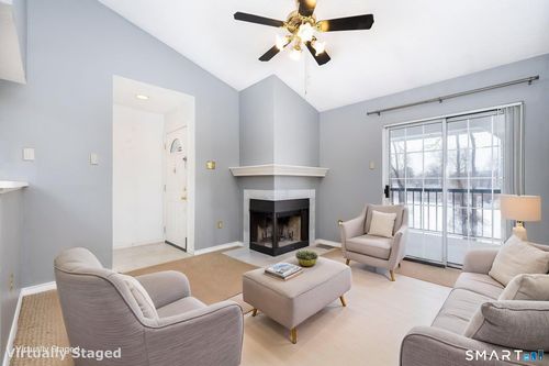 apt-4304-31 High St, East Hartford, CT, 06118-3801 | Card Image