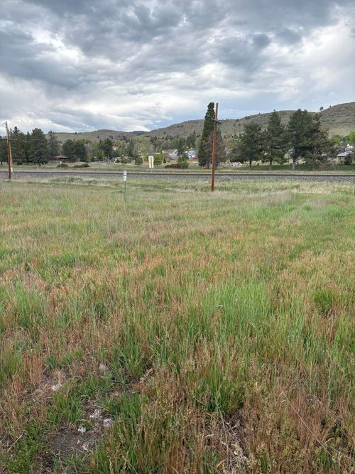 lot-7-0 Crescent Ave, Klamath Falls, OR, 97601 | Card Image