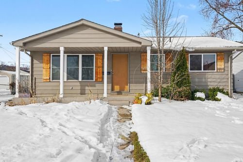 815 Meridian St, Mishawaka, IN, 46544-4645 | Card Image