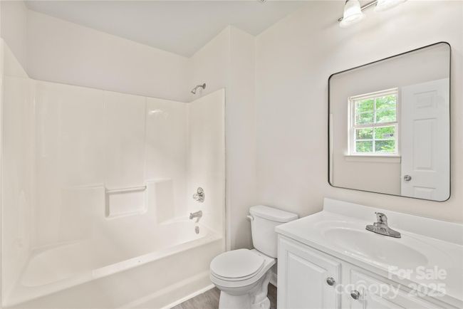 425 Austin Dr, House other with 3 bedrooms, 2 bathrooms and null parking in Charlotte NC | Image 17