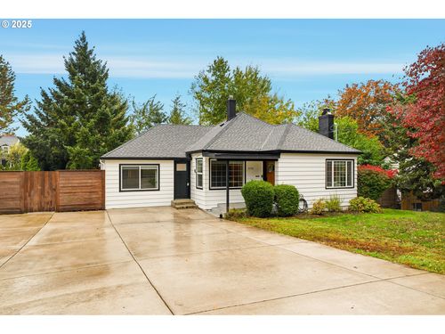 6514 Se Thiessen Rd, Milwaukie, OR, 97267-1846 | Card Image
