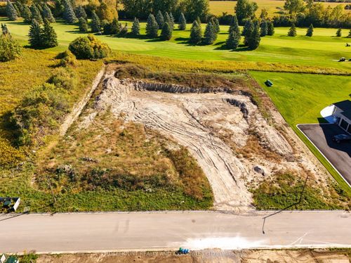 49 Franklin Cres, Ashburn, ON, L0B1A0 | Card Image