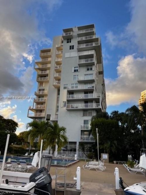 apt-3m-150 Se 25th Rd, Miami, FL, 33129-2475 | Card Image