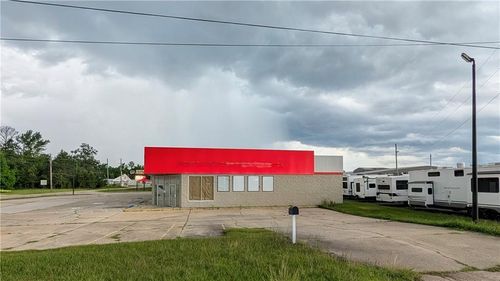 230 Memorial Blvd, Picayune, MS, 39466-5505 | Card Image