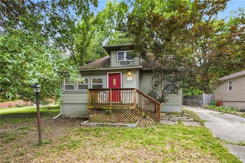 7740 Madison Ave, Kansas City, MO, 64114-1726 | Card Image