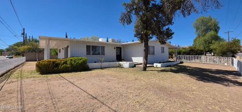 663 N Sonoita Avenue, Nogales, AZ, 85621 | Card Image
