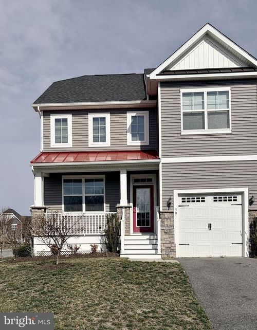 301 Arch St, MILTON, DE, 19968-2206 | Card Image