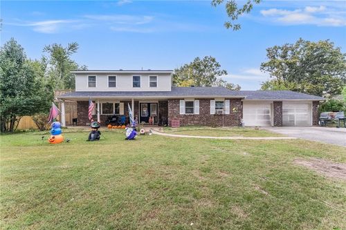 2006 S 17th St, Rogers, AR, 72758-6258 | Card Image