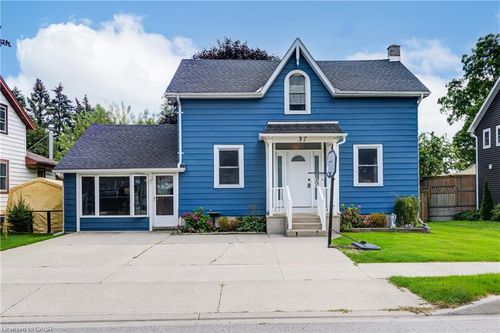 37 Decew St W, Tavistock, ON, N0B2R0 | Card Image