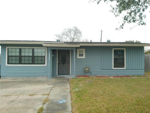 4822 Mokry Dr, Corpus Christi, TX, 78415-2724 | Card Image