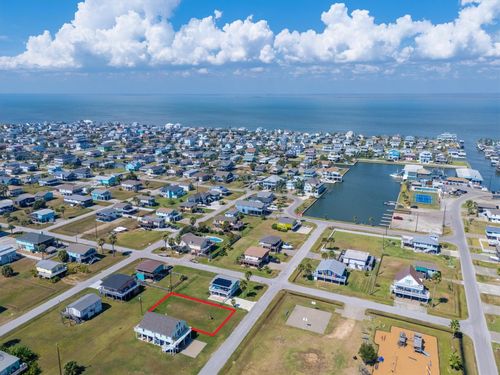 4034 Liberty Dr, Galveston, TX, 77554 | Card Image