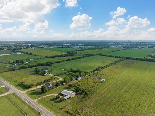 View of rural area featuring abundant farmland | Image 29