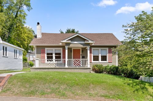 517 Young Ave, CHATTANOOGA, TN, 37405-4239 | Card Image