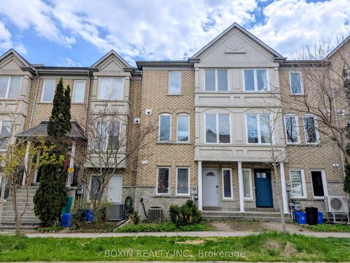 37 Orchid Rd, Thornhill, ON, L3T7V2 | Card Image