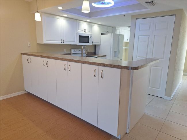 UNIT-130 - 6610 Gasparilla Pines Blvd, Condo with 3 bedrooms, 2 bathrooms and null parking in Englewood FL | Image 11