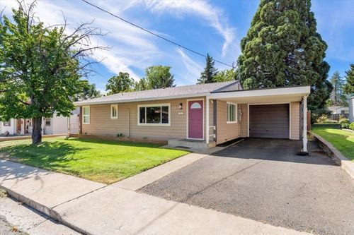 721 Butte St, Yreka, CA, 96097-2807 | Card Image