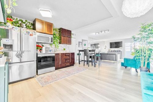 apt-1411-1890 W 56th St, Hialeah, FL, 33012-7373 | Card Image