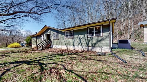 5302 Simpkins Rd, Whites Creek, TN, 37189-9061 | Card Image