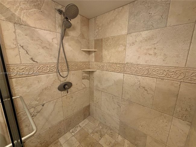 APT-9 - 6041 Se Landing Way, Condo with 3 bedrooms, 2 bathrooms and null parking in Stuart FL | Image 29