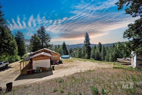 35 Ridgetop Dr, Boise, ID, 83716-2941 | Card Image