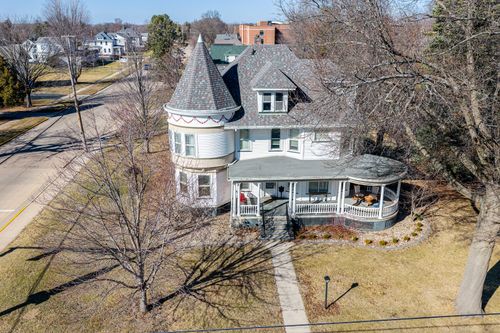 405 E Peru St, Princeton, IL, 61356-2152 | Card Image