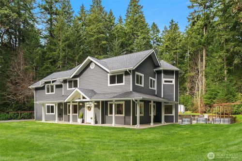 27820 140th Ave Sw, Vashon, WA, 98070-8212 | Card Image