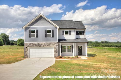 1681 Woolie Rd, Lincolnton, NC, 28092-8503 | Card Image