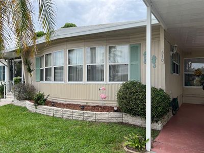 510 Lily Of The Valley Drive, House other with 2 bedrooms, 2 bathrooms and null parking in Venice FL | Image 1