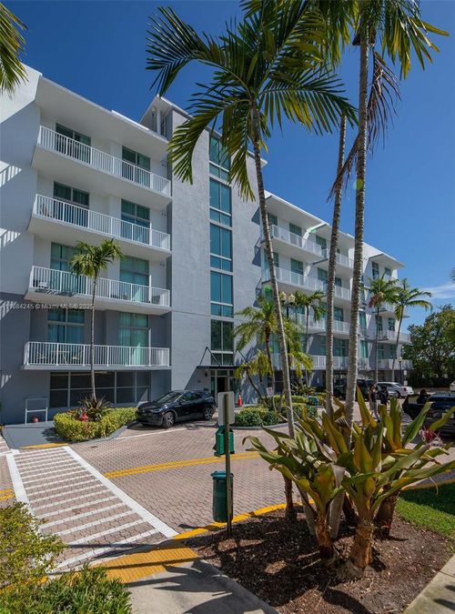 apt-417-2100 Van Buren St, Hollywood, FL, 33020-7344 | Card Image