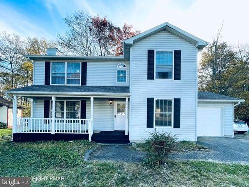 1120 Country Place Dr, Tobyhanna, PA, 18466-7955 | Card Image