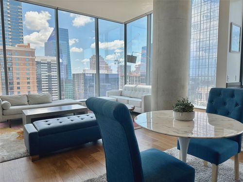 apt-2013-210 Lavaca St, Austin, TX, 78701-4584 | Card Image