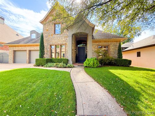 2522 E 66th Ct, Tulsa, OK, 74136-1232 | Card Image