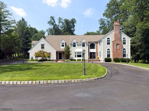 21 Round Top Rd, Warren, NJ, 07059-5521 | Card Image