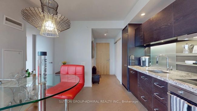 2912 - 45 Charles St E, Condo with 2 bedrooms, 2 bathrooms and 1 parking in Toronto ON | Image 21