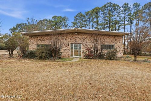 198 Cleary Rd, Richland, MS, 39218-9649 | Card Image