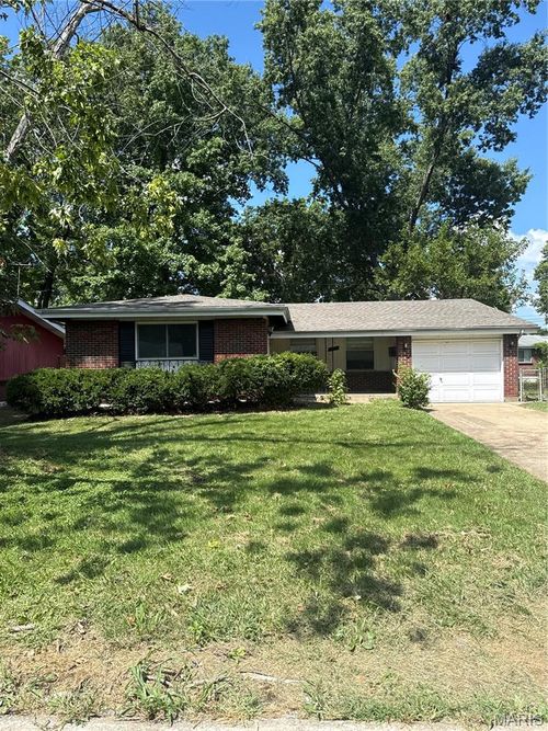 2357 Vorhof Drive, Unincorporated, MO, 63136 | Card Image