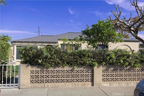 11891 Centralia St, Lakewood, CA, 90715-1450 | Card Image