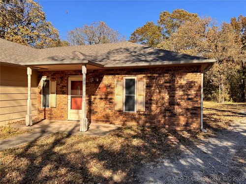 1114 Comet Rd, Ardmore, OK, 73401-7439 | Card Image