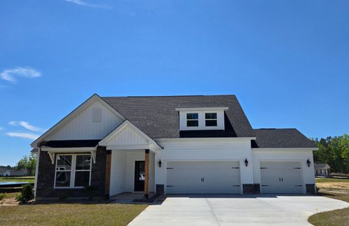 103 Augusta Pass Dr, Ridgeville, SC, 29472-8075 | Card Image