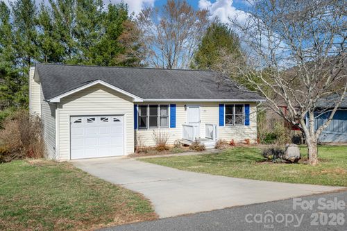 28 Westview Ln, Weaverville, NC, 28787-9482 | Card Image